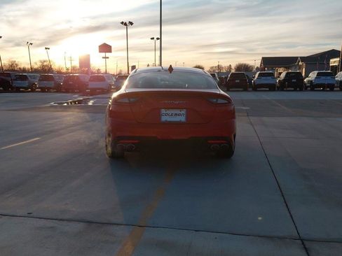 Used 2018 Kia Stinger GT2 image 4