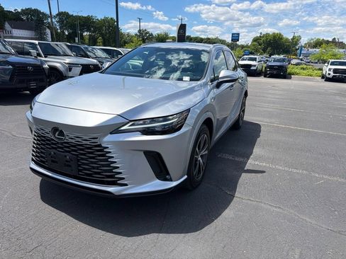 Used 2023 Lexus RX 350 Premium w/ Cold Area Package AWD/4WD image 3