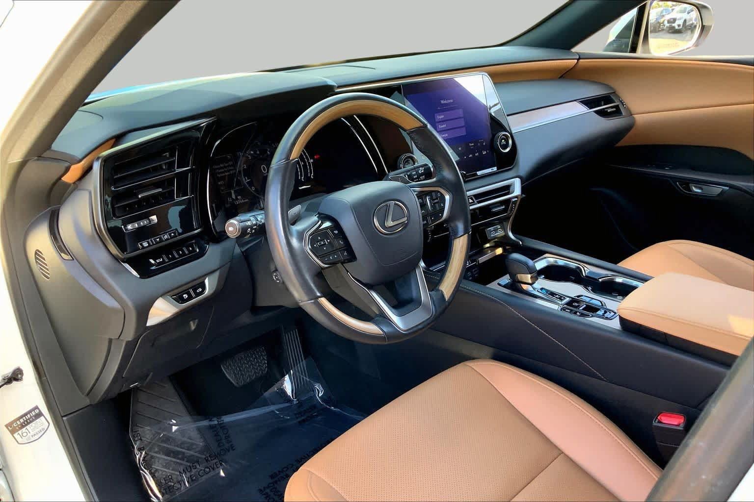 Certified 2024 Lexus RX 350 Premium w/ Cold Area Package AWD/4WD image 18