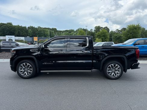 Used 2024 GMC Sierra 1500 Denali AWD/4WD image 2