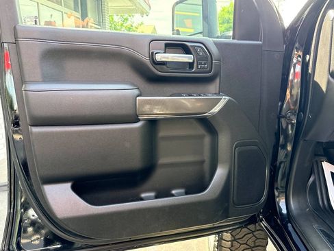 Used 2021 GMC Sierra 2500 AT4 w/ Gooseneck/5TH Wheel Package AWD/4WD image 18