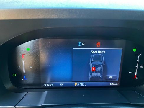 Certified 2025 Ford Maverick XLT image 24