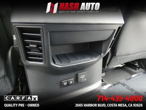 Used 2024 Toyota Tundra Limited AWD/4WD image 49