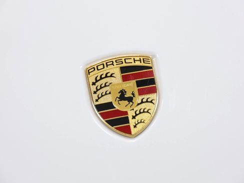 Used 2022 Porsche 911 Carrera image 6