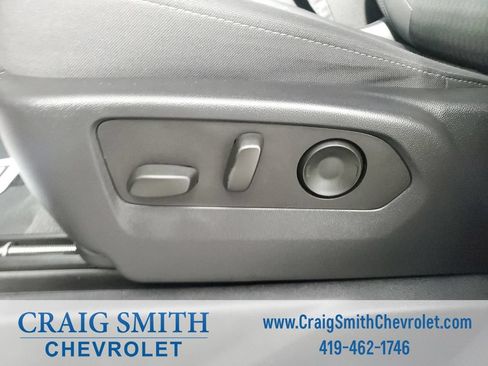 Used 2023 Chevrolet Silverado 1500 RST AWD/4WD image 12