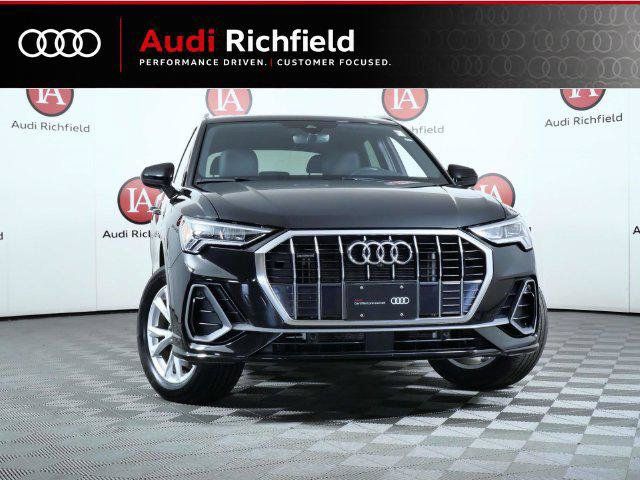 Certified 2023 Audi Q3 2.0T Premium Plus w/ Premium Plus Package AWD/4WD image 4
