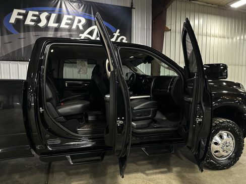 Used 2018 RAM 3500 Laramie w/ Sport Appearance Group image 39