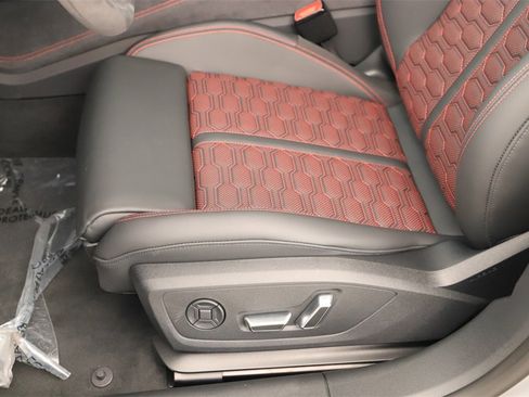 New 2025 Audi RS 7 performance Sportback image 25