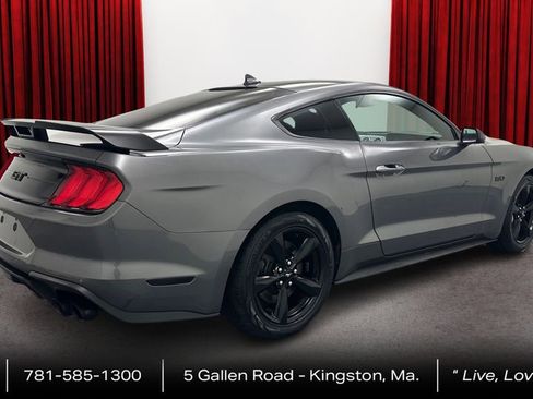 Used 2021 Ford Mustang GT RWD image 5