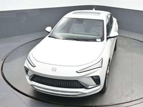 Used 2024 Buick Envista Avenir image 38