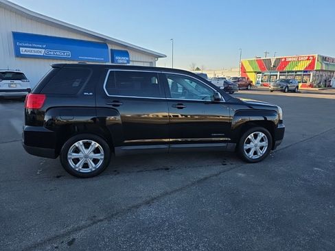 Used 2017 GMC Terrain SLE image 6