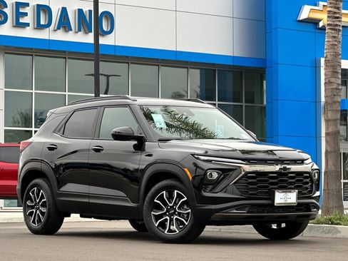 New 2026 Chevrolet TrailBlazer ACTIV w/ Convenience Package FWD image 2
