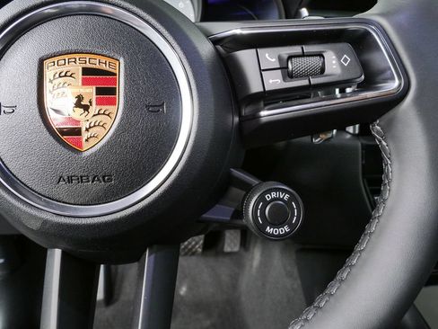 New 2026 Porsche Macan S AWD/4WD image 11