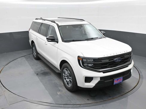 New 2026 Ford Expedition Max Active image 10
