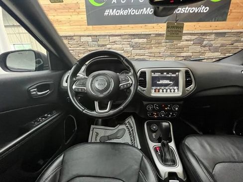 Used 2021 Jeep Compass Latitude w/ Sun and Sound Group AWD/4WD image 19