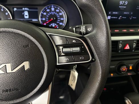 Used 2024 Kia Forte LXS image 23