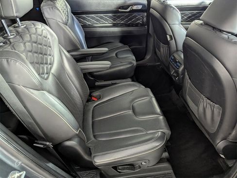 Used 2022 Hyundai Palisade Calligraphy w/ Cargo Package image 35