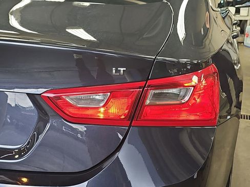 Used 2023 Chevrolet Malibu LT image 34