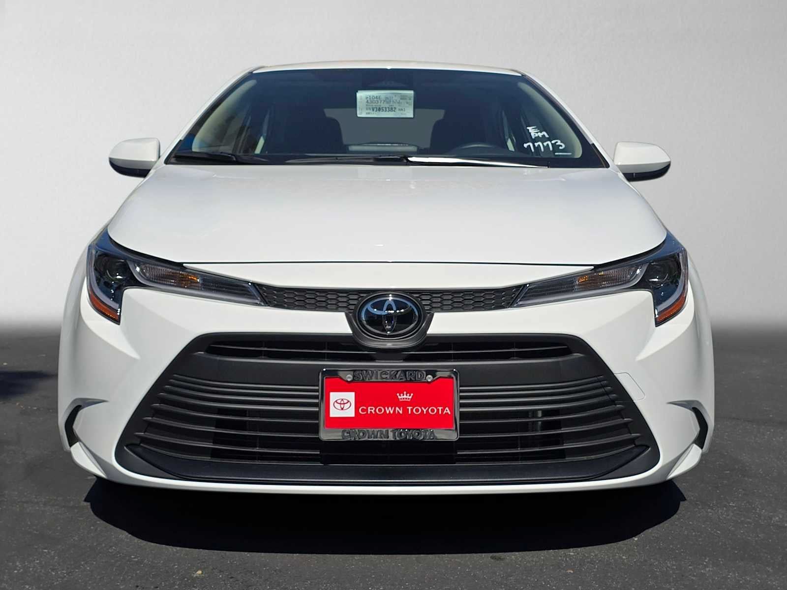 New 2027 Toyota Corolla LE w/ LE Premium Package FWD image 8