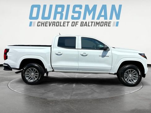 Used 2025 Chevrolet Colorado LT w/ LT Convenience Package AWD/4WD image 7