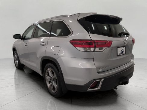 Used 2019 Toyota Highlander Limited Platinum AWD/4WD image 20