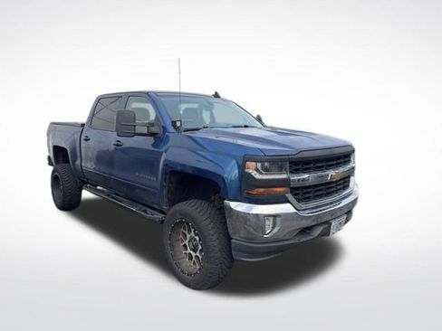 Used 2017 Chevrolet Silverado 1500 LT w/ LT Eassist Package image 1