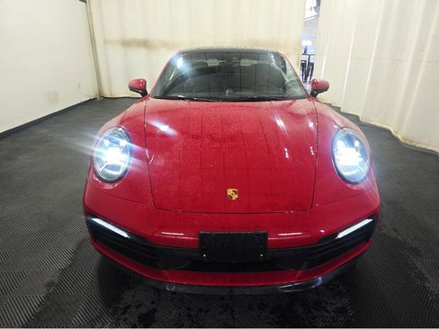 Used 2022 Porsche 911 Carrera 4S AWD/4WD image 2