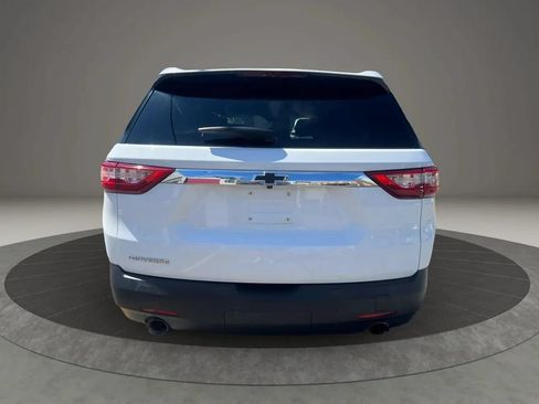 Used 2019 Chevrolet Traverse LS FWD image 5