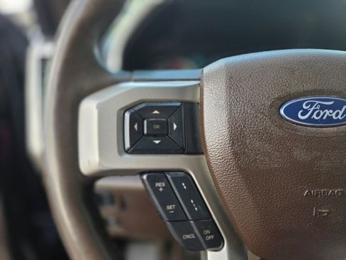 Used 2020 Ford F150 King Ranch w/ Equipment Group 601A Luxury AWD/4WD image 16