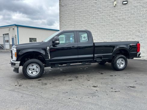 New 2026 Ford F350 XL w/ XL Chrome Package AWD/4WD image 3