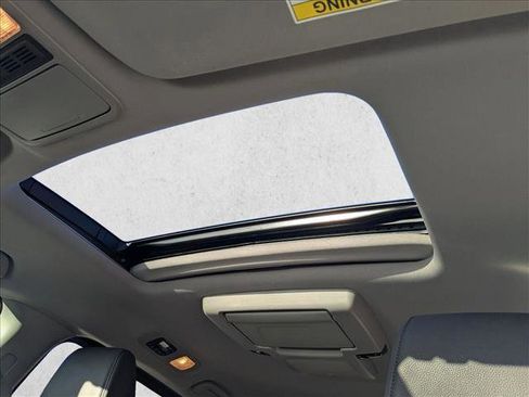 Used 2020 Honda Odyssey Touring image 17