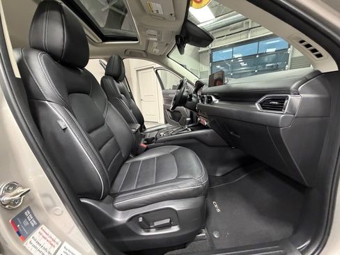 Used 2025 MAZDA CX-5 AWD 2.5 S w/ Preferred Package image 41