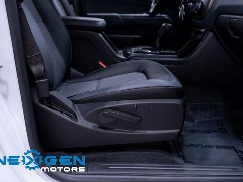 Used 2021 Chevrolet Colorado Z71 image 50