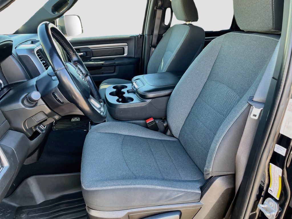 Used 2022 RAM 1500 Warlock AWD/4WD image 19