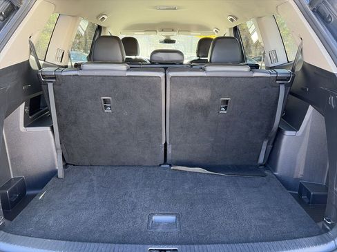 Used 2024 Volkswagen Atlas SE image 10