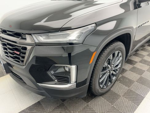 Certified 2023 Chevrolet Traverse RS image 11
