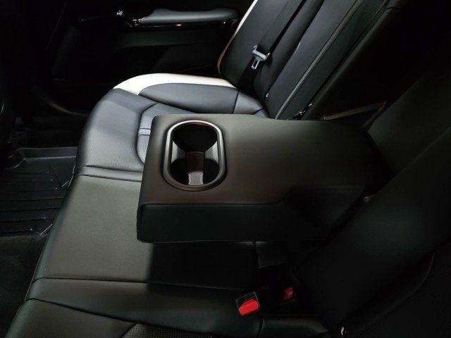 Used 2025 Kia K5 GT-Line AWD/4WD image 18