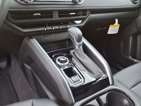 New 2026 Chevrolet Colorado LT w/ LT Convenience Package image 16