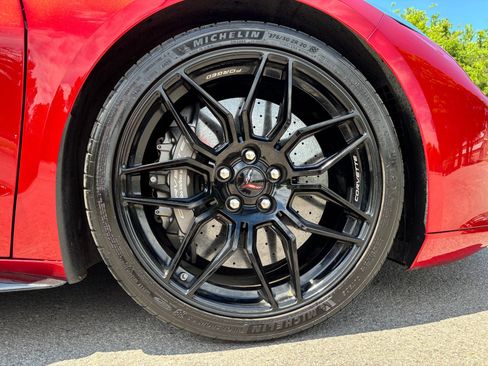 Used 2024 Chevrolet Corvette Z06 RWD image 30