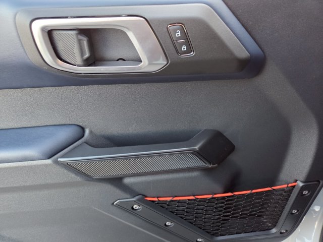 New 2026 Ford Bronco Raptor w/ Interior Carbon Fiber Pack AWD/4WD image 9