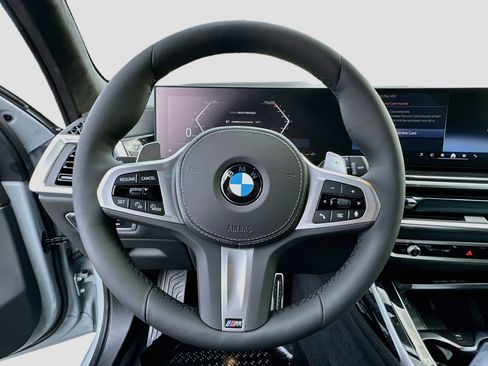 New 2027 BMW X7 xDrive40i w/ M Sport Package AWD/4WD image 7