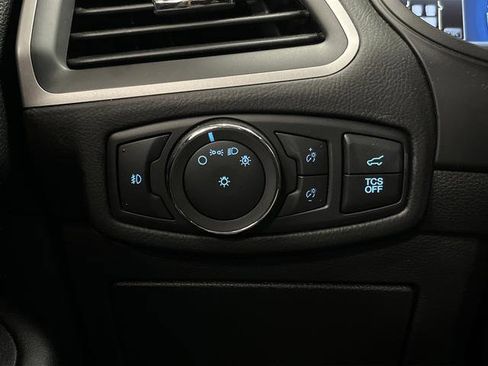 Used 2022 Ford Edge SEL w/ Convenience Package image 26