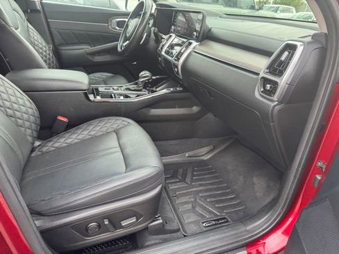 Used 2023 Kia Sorento SX Prestige AWD/4WD image 16