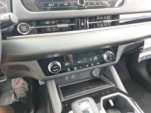New 2026 Mitsubishi Outlander ES FWD image 17