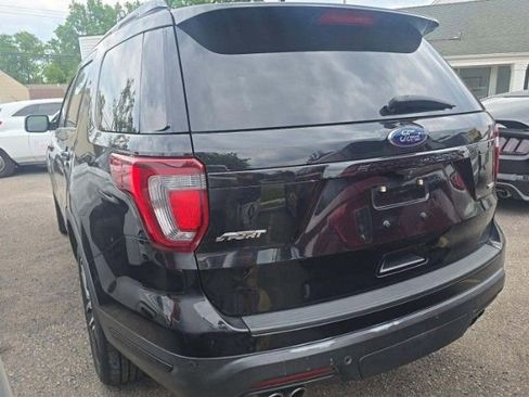 Used 2019 Ford Explorer Sport w/ Equipment Group 401A AWD/4WD image 2