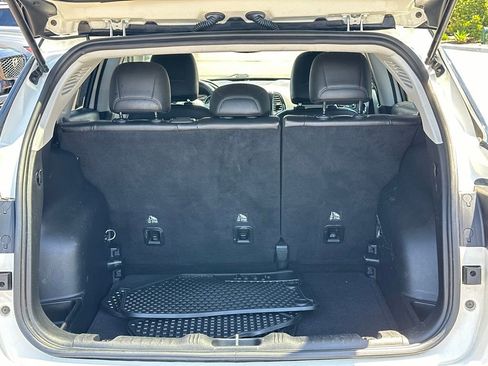 Used 2018 Jeep Compass Latitude w/ Popular Equipment Group AWD/4WD image 23
