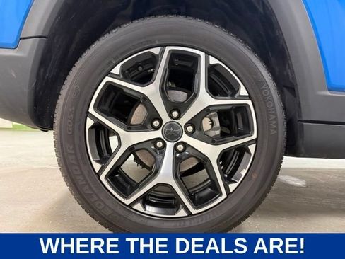 Used 2025 Jeep Compass Limited AWD/4WD image 22