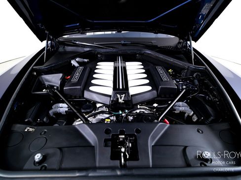 Certified 2019 Rolls-Royce Wraith RWD image 28