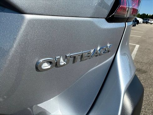 Certified 2025 Subaru Outback Premium w/ Popular Package #1A AWD/4WD image 26