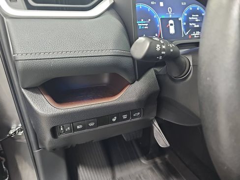 Used 2024 Toyota RAV4 Limited w/ Weather Package AWD/4WD image 28